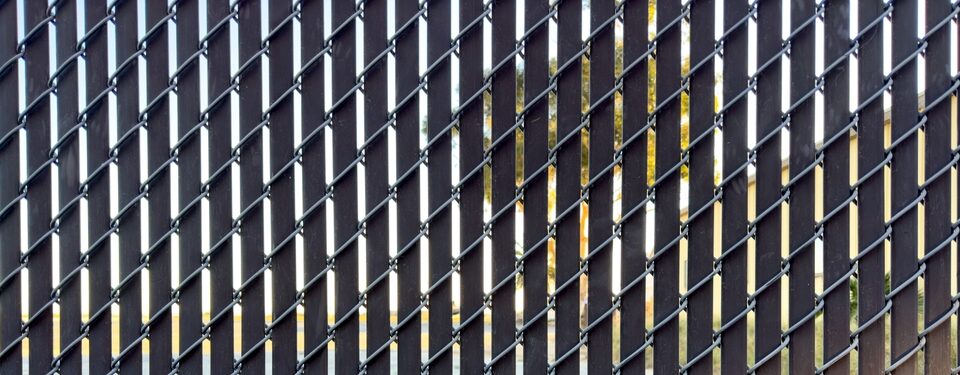 HDPE fence maintenance